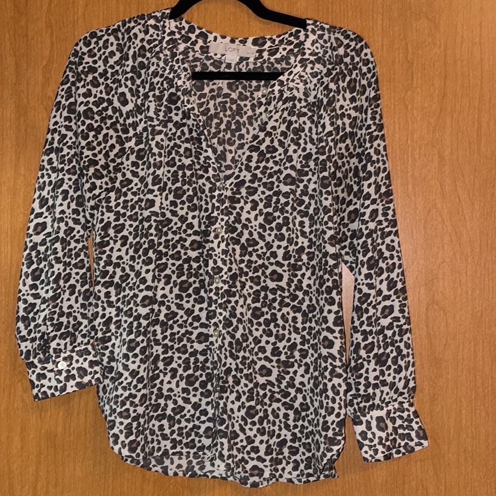 Loft long sleeve blouse